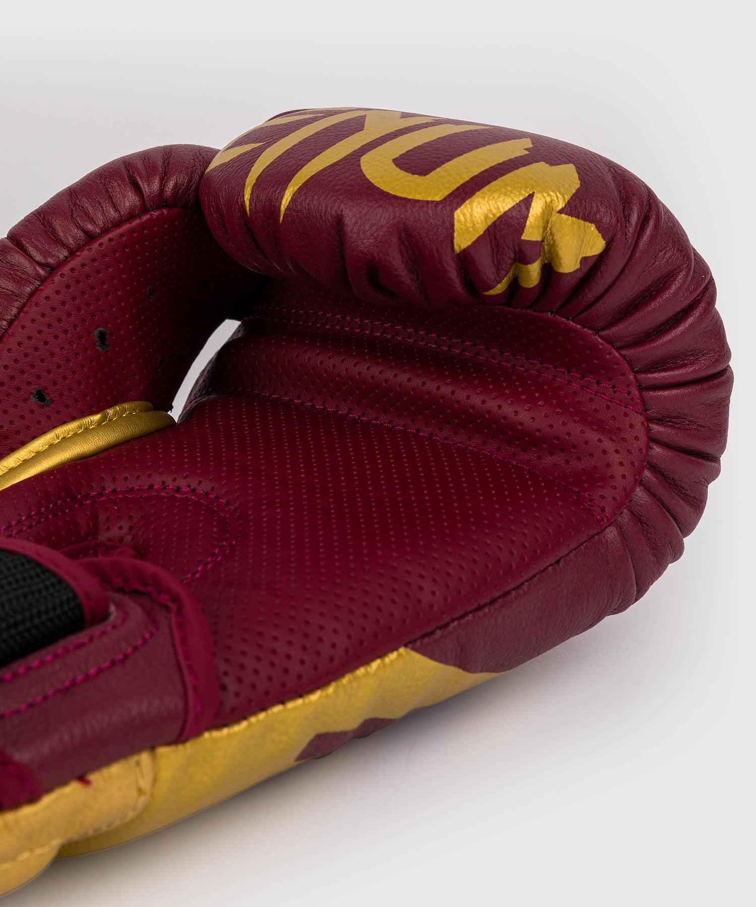 Venum Bokshandschoenen Reverso - Bordeaux Rood/Goud
