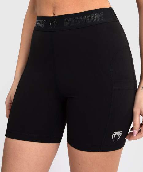 Venum Dames Shorts Elevate Long - Zwart