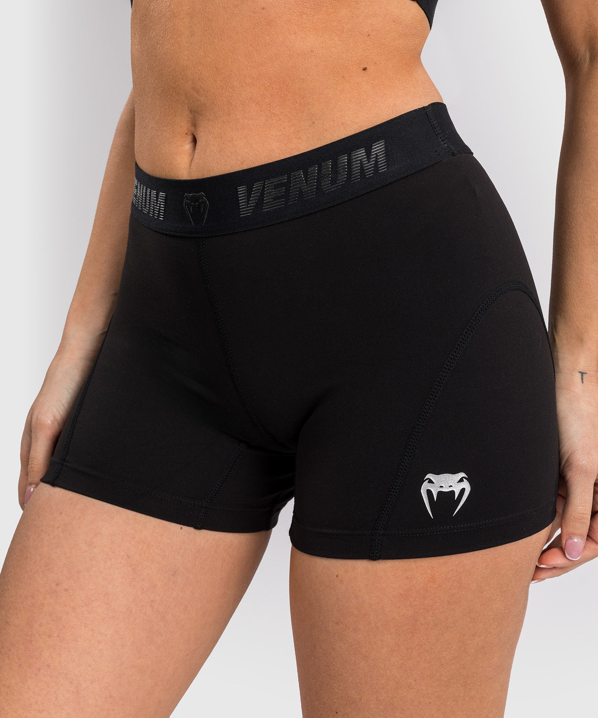 Venum Dames Shorts Elevate - Zwart