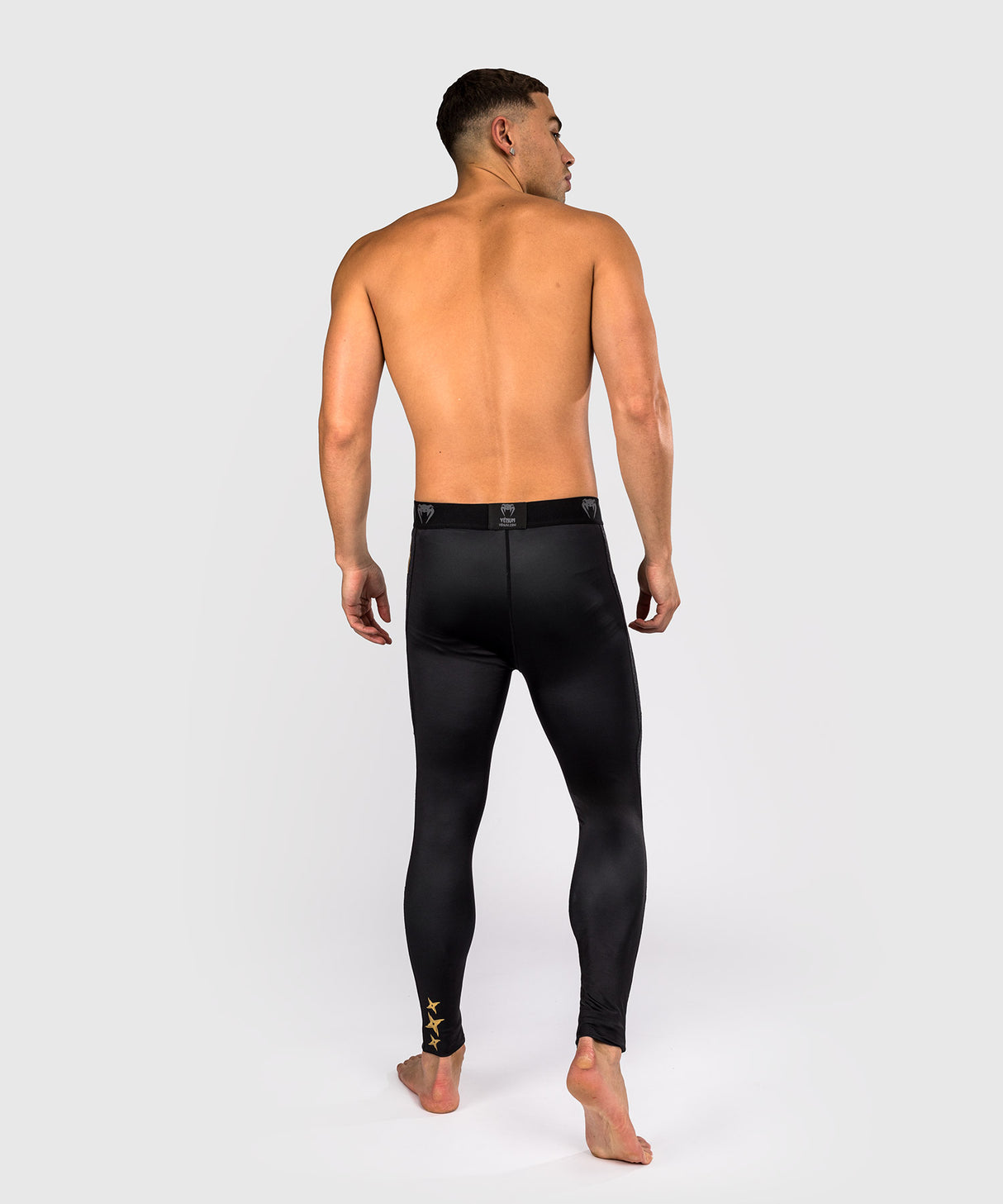 Venum x Assassin's Creed Shadows Spats - Zwart