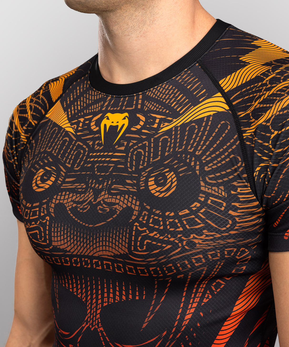 Venum Rashguard Korte Mouwen Quetzal Fury - Zwart/Rood