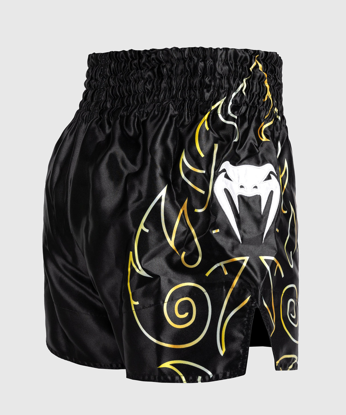 Venum Muay Thai Shorts VTC Flames - Zwart/Goud