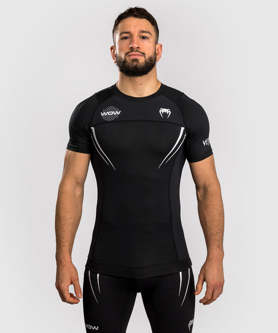 Venum x WOW FC Rashguard - Korte Mouwen - Zwart/Zilver Grijs