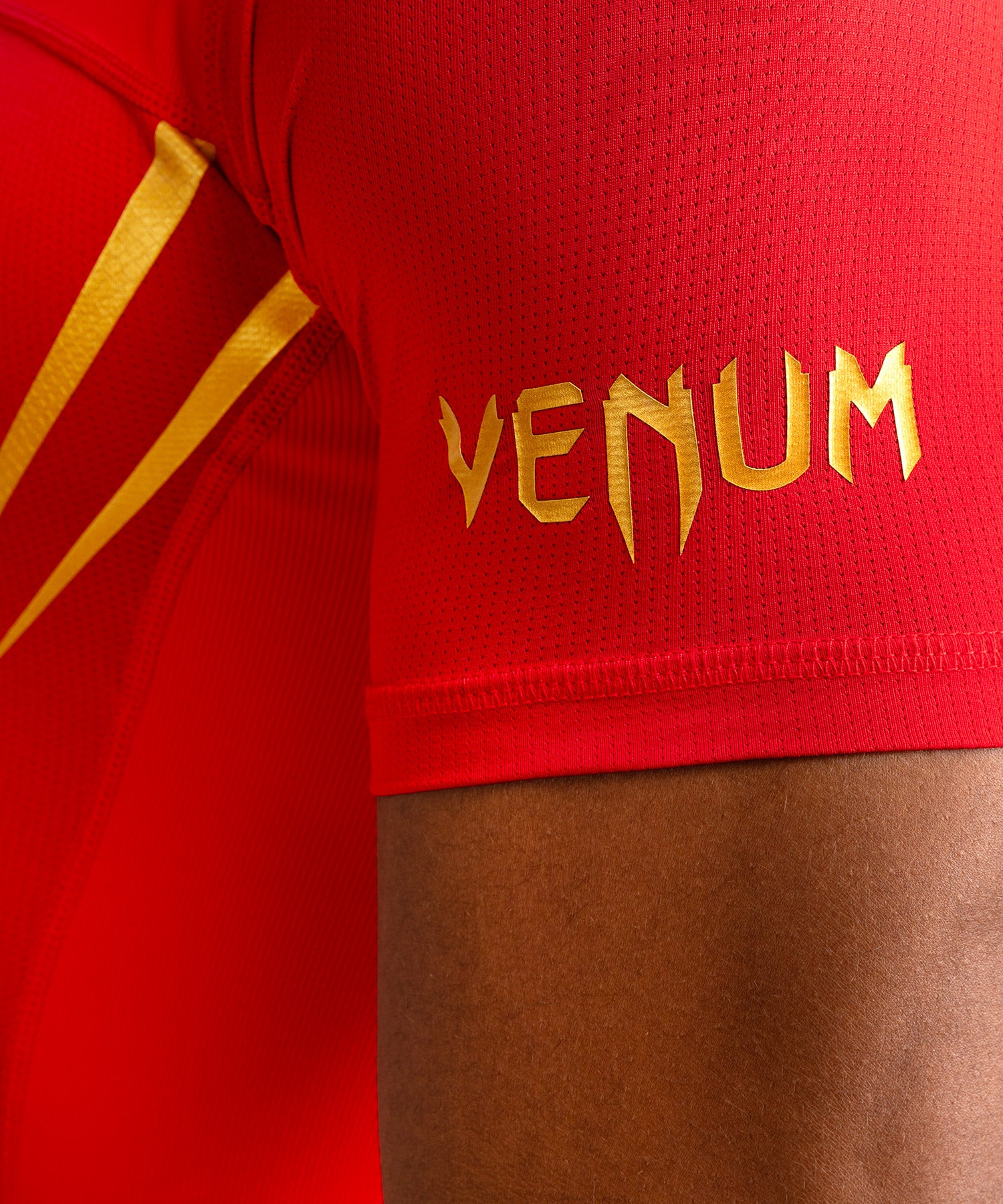 Venum x WOW FC Rashguard - Korte Mouwen - Vurig Rood