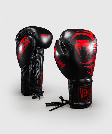 Venum x Mike Tyson Boxhandschuhe Giant 2.0 Pro – Schwarz/Rot