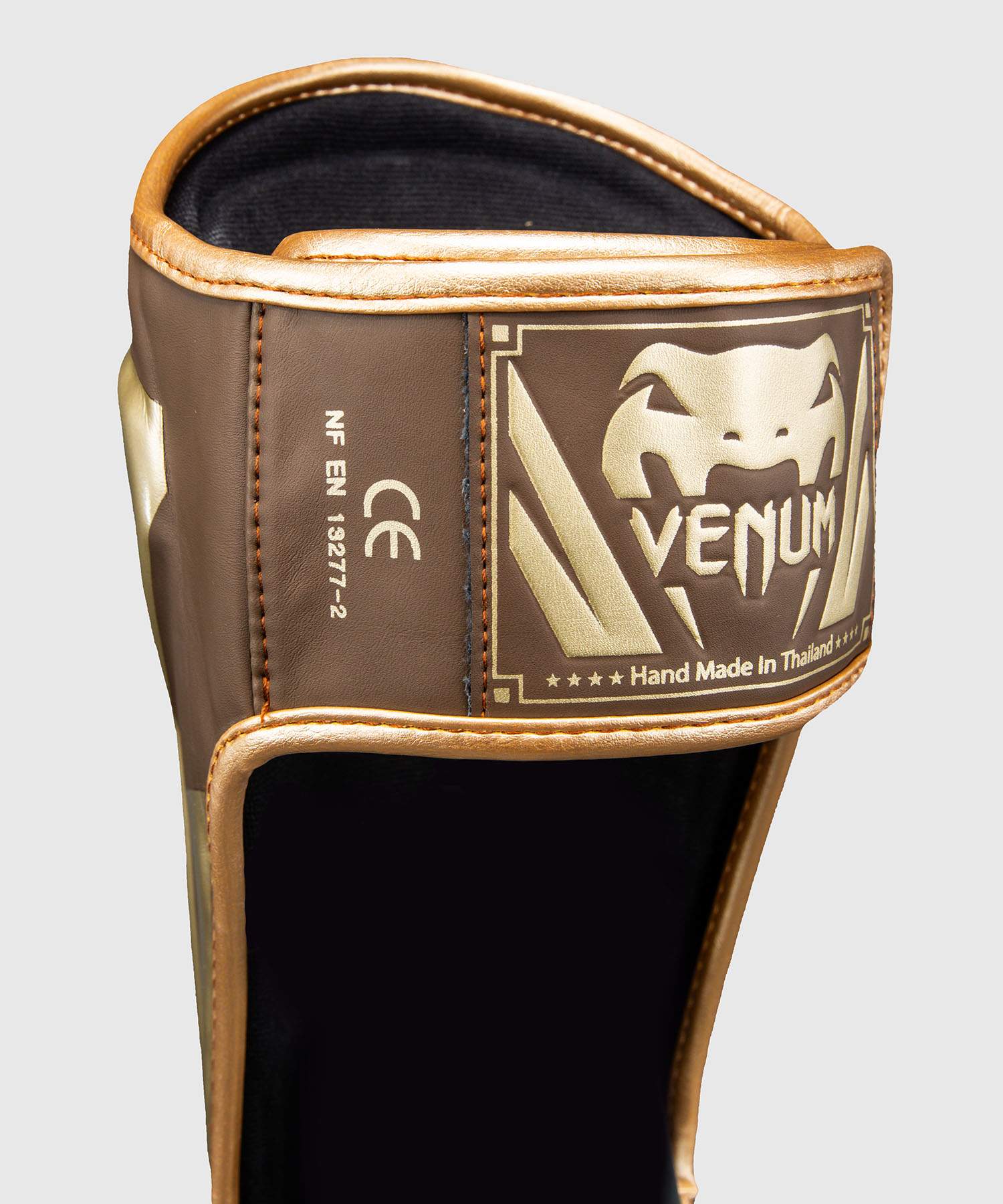 Venum Elite Benskydd - Mörkbrun