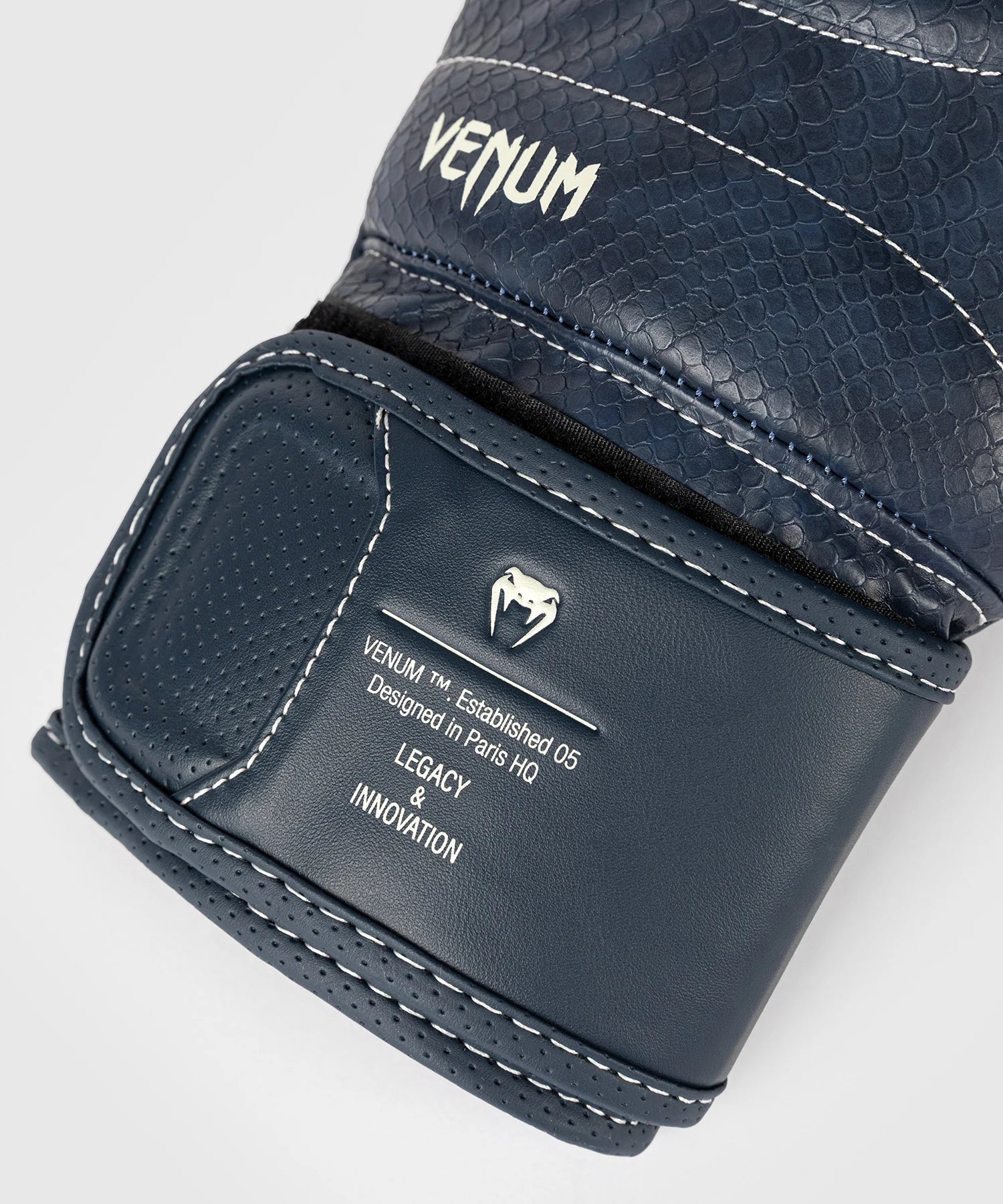 Venum Bokshandschoenen Impact Evo Scales - Nachtblauw