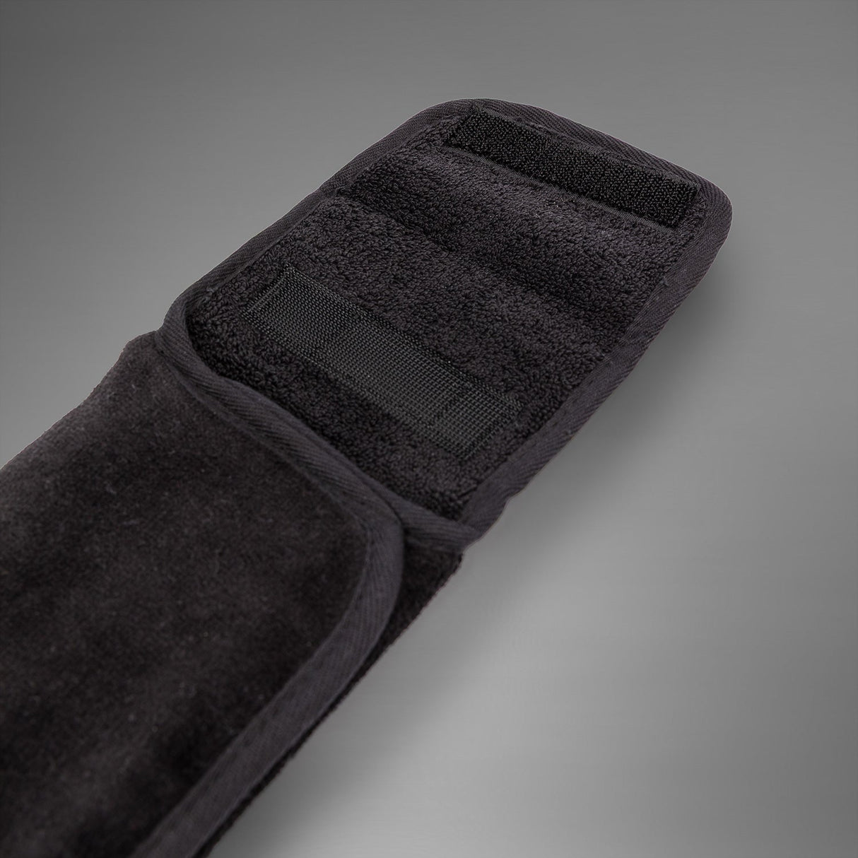 Venum Lineup Handdoek - Zwart/Wit