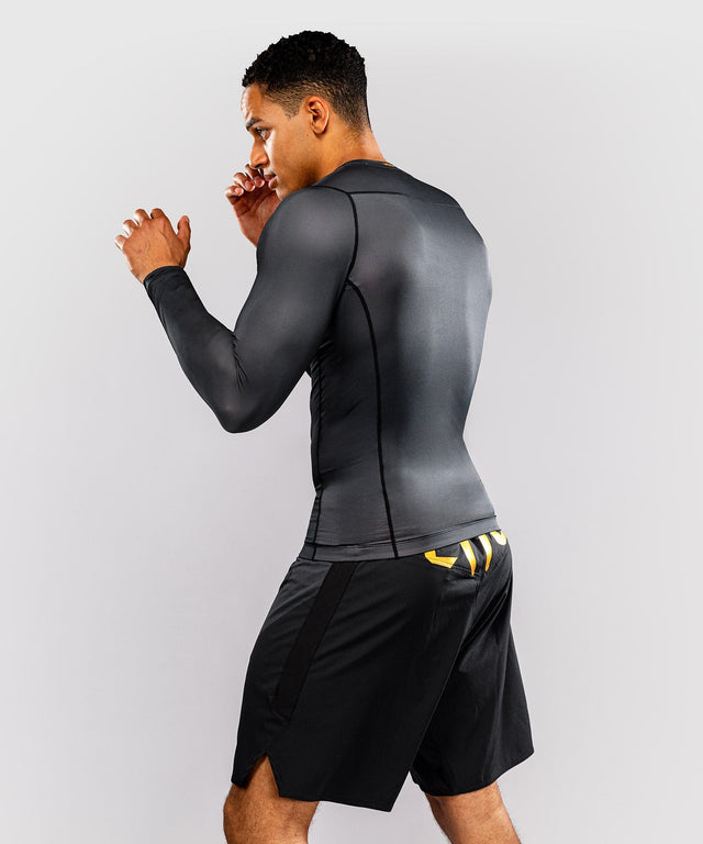 Venum Longsleeve Attack Lange Mouwen - Zwart/Goud