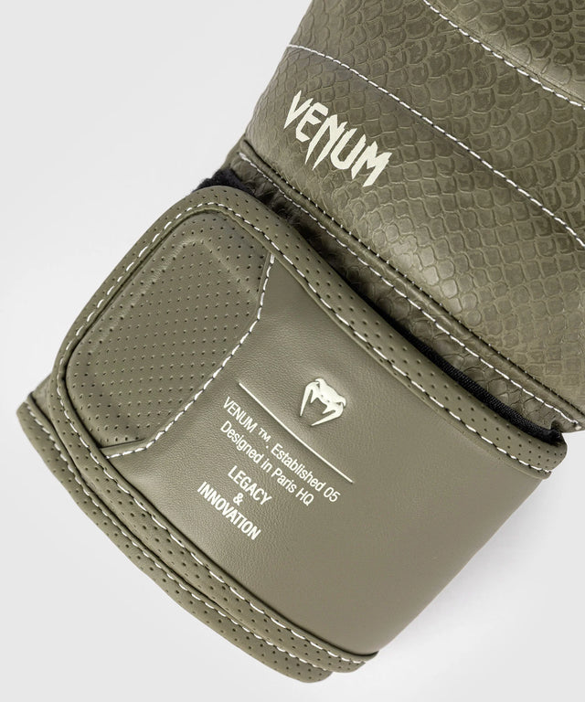 Venum Bokshandschoenen Impact Evo Scales - Legergroen