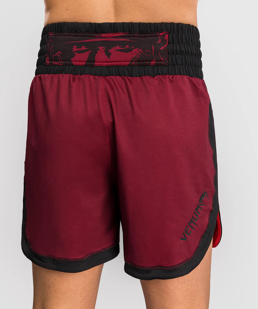 Venum x Assassin's Creed Shadows Boksbroek - Burgundy/Zwart
