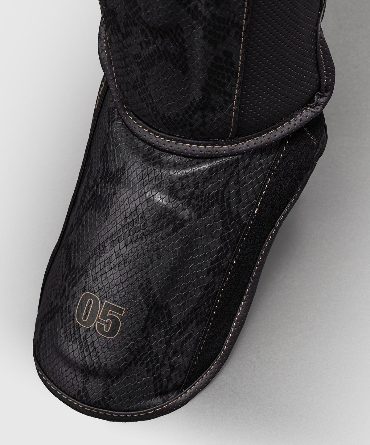 Venum Scheenbeschermers Impact Evo Scales - Donkergrijs