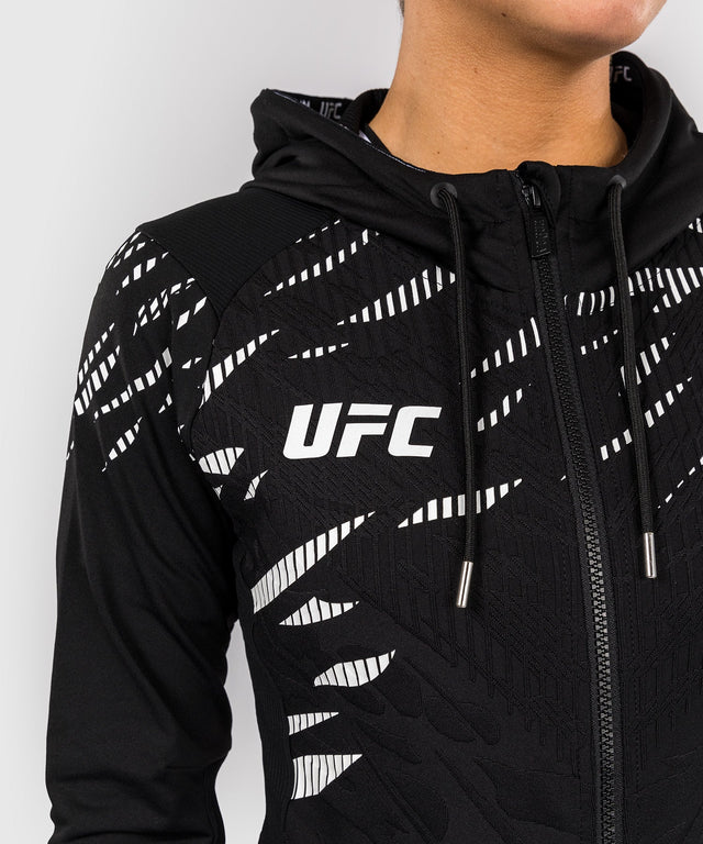 Moletom Venum UFC Fusion para mulher by Authentic Fight – Preto