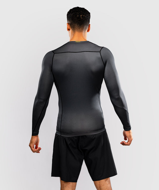 Venum Longsleeve Attack Lange Mouwen - Zwart/Goud