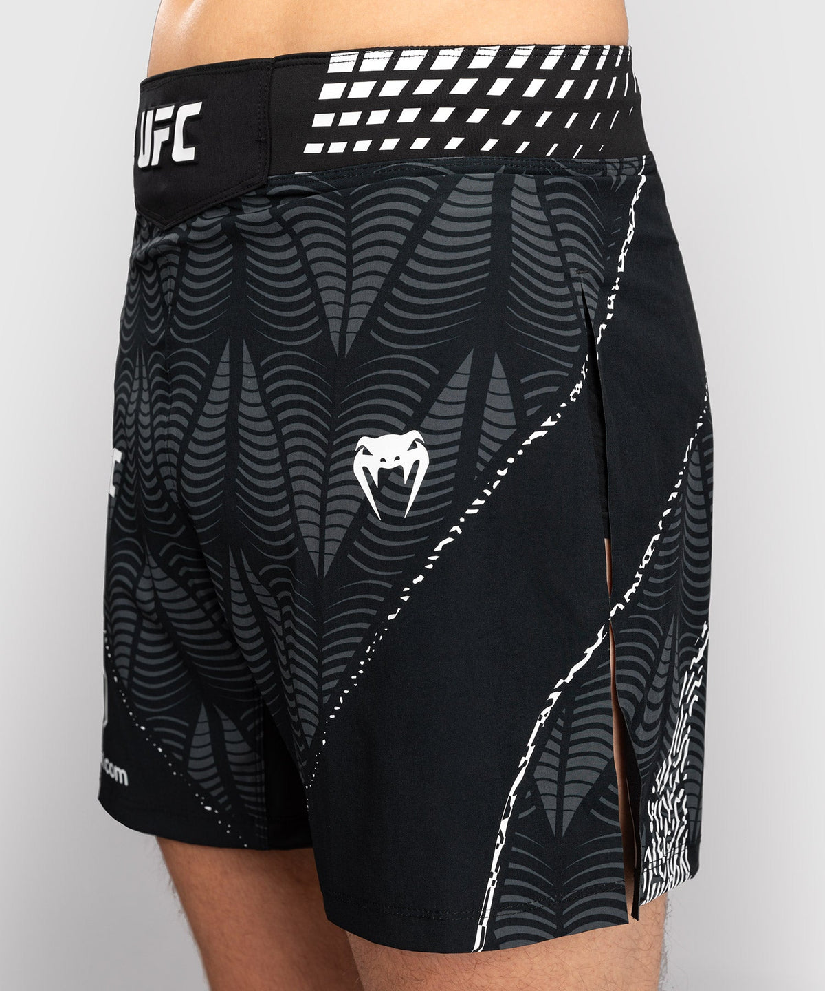 Venum UFC MMA Shorts Zenith Gladiator - Zwart