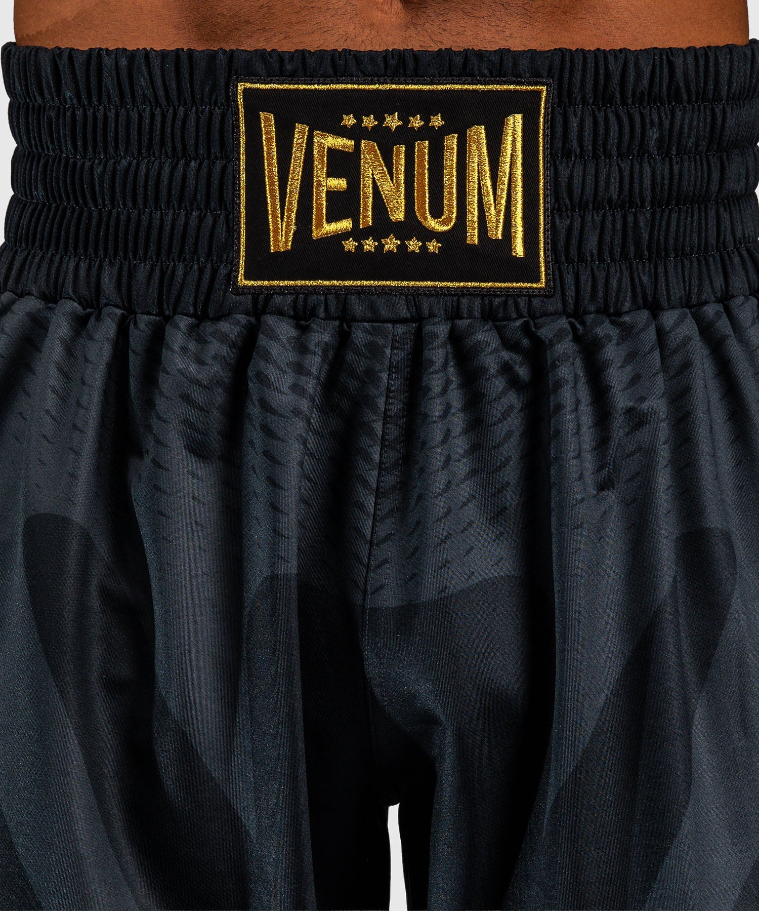 Calções de boxe Venum Attack – Preto/Ouro