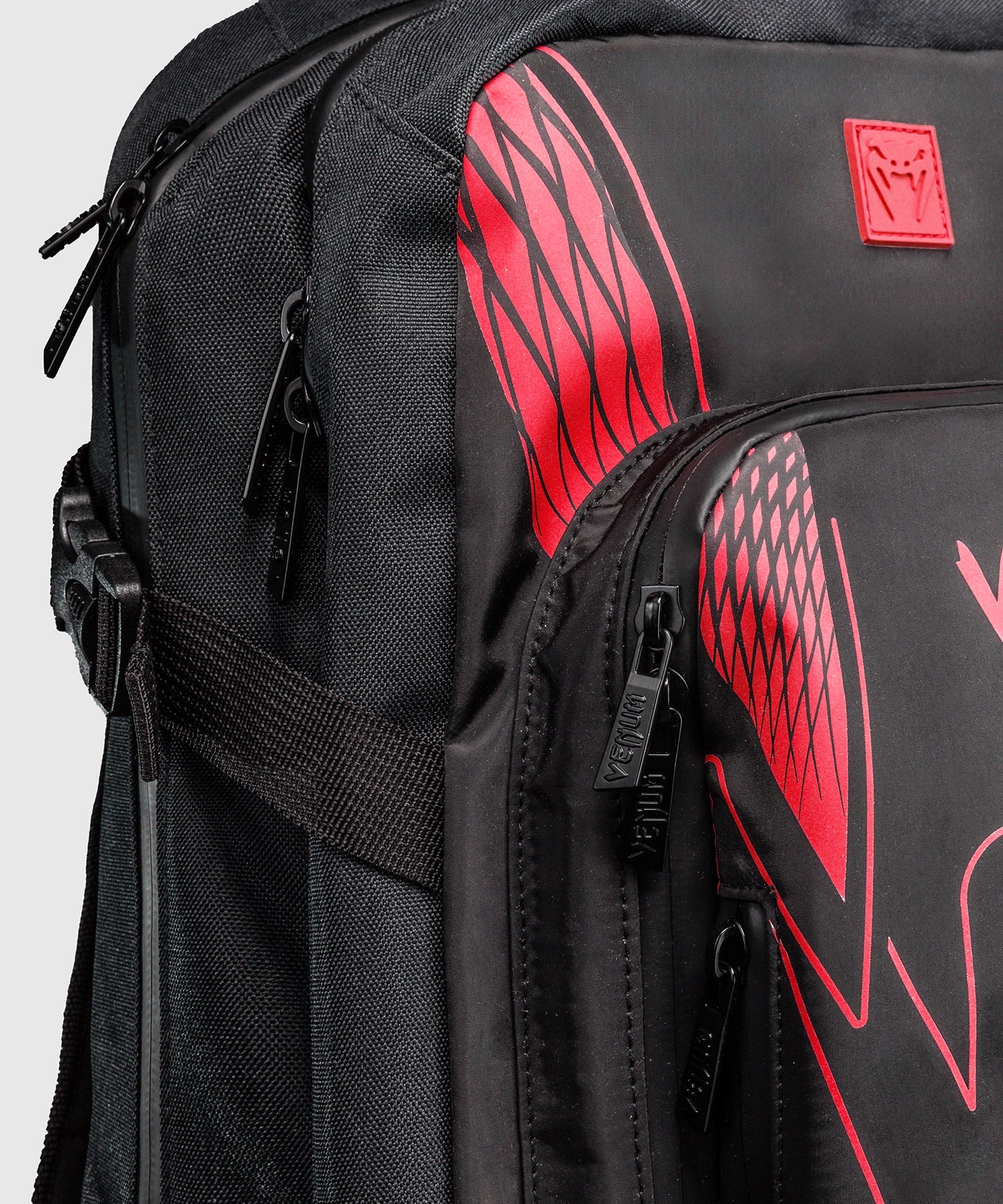 Venum Rugzak Amazonia Reborn L - Zwart/Rood