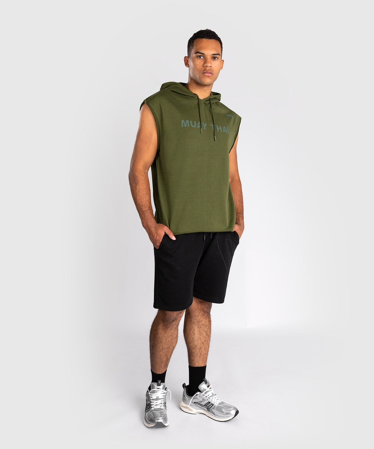 Venum Hoodie Muay Thai VT Mouwloze - Militair Groen