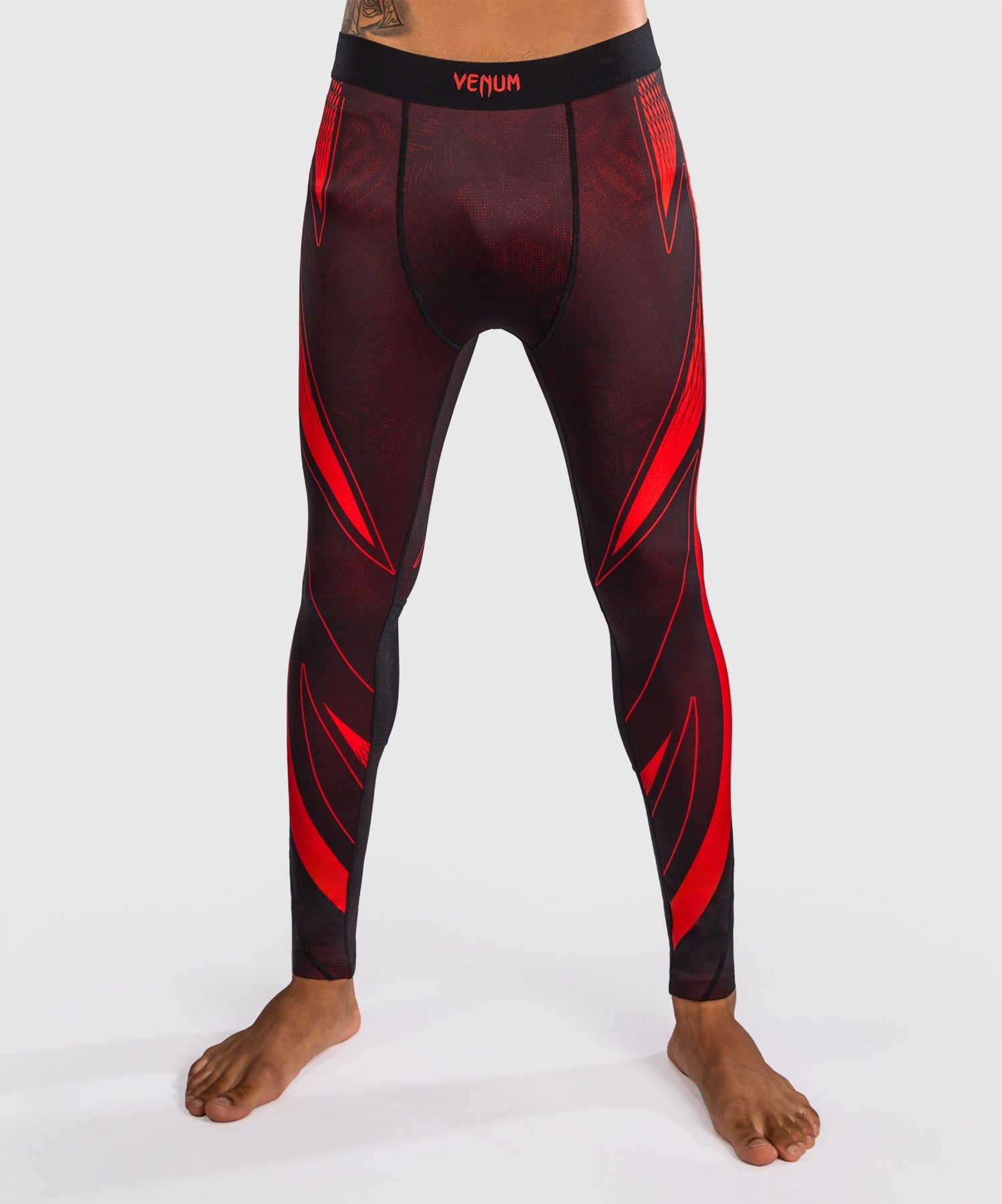 Venum Compressie Shorts Amazonia Reborn - Zwart/Rood (VENUM-06451-100)