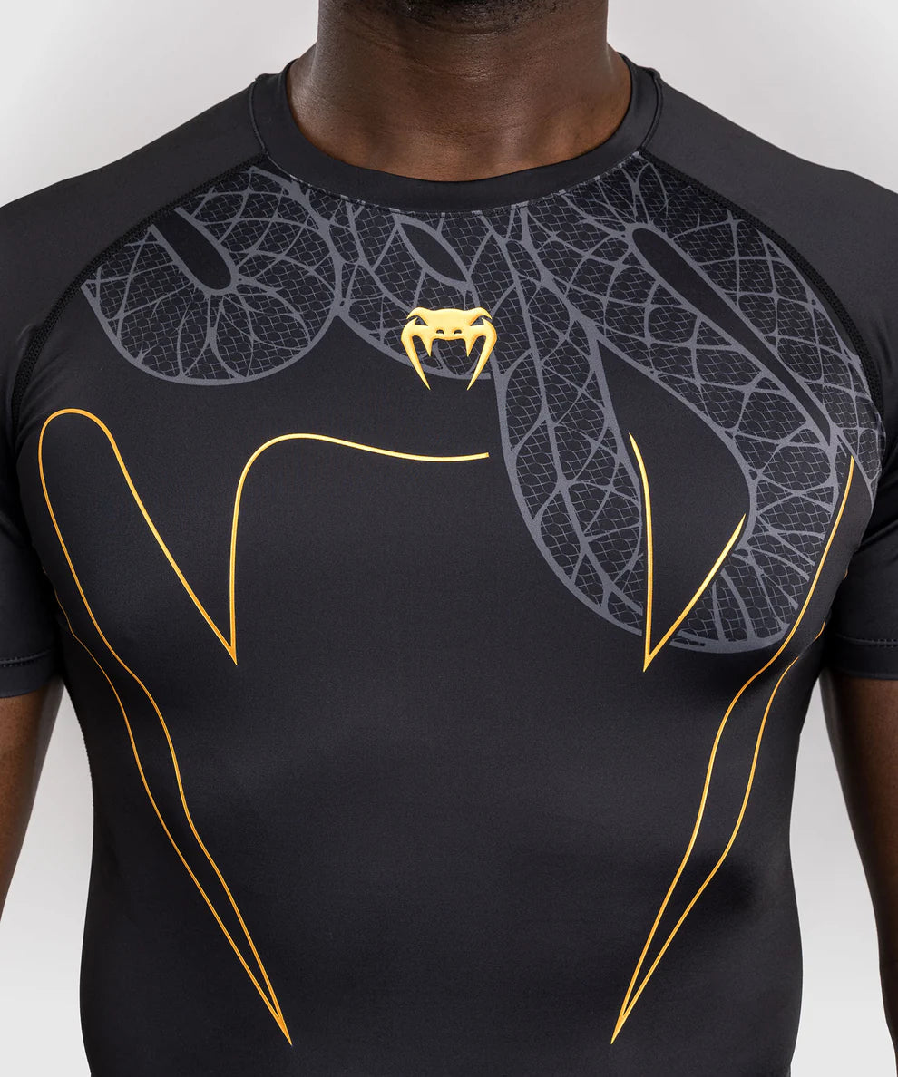 Venum Rashguard Korte Mouwen Serpenti - Zwart