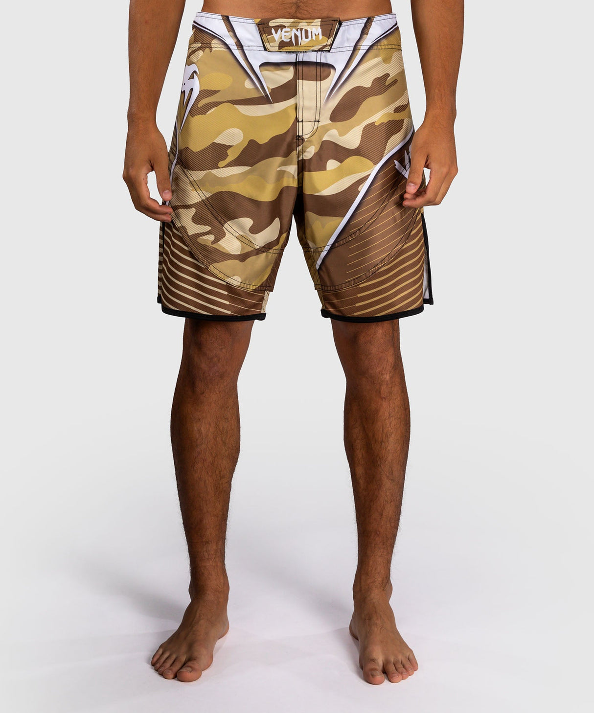 Venum MMA Shorts Camo Hero - Lichtbeige/Bruin