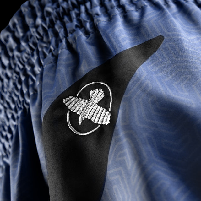 Pantaloni scurți Muay Thai Hayabusa Core – Albastru Închis