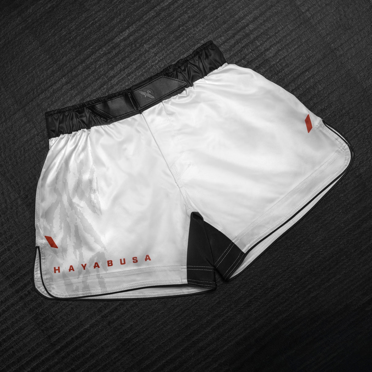 Hayabusa MMA Shorts Apex Mid - Off-White