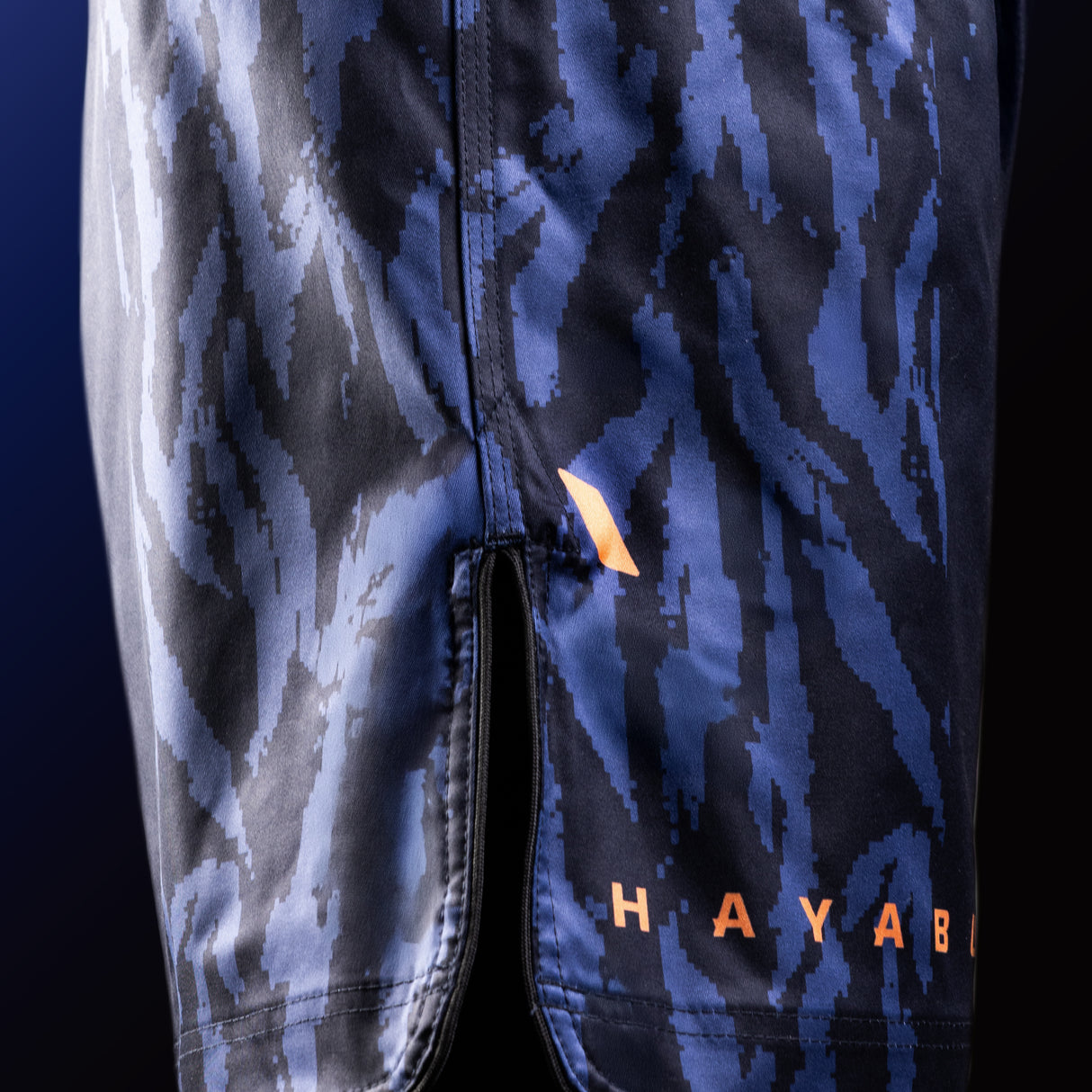 Hayabusa MMA Shorts Apex Mid - Donkerblauw