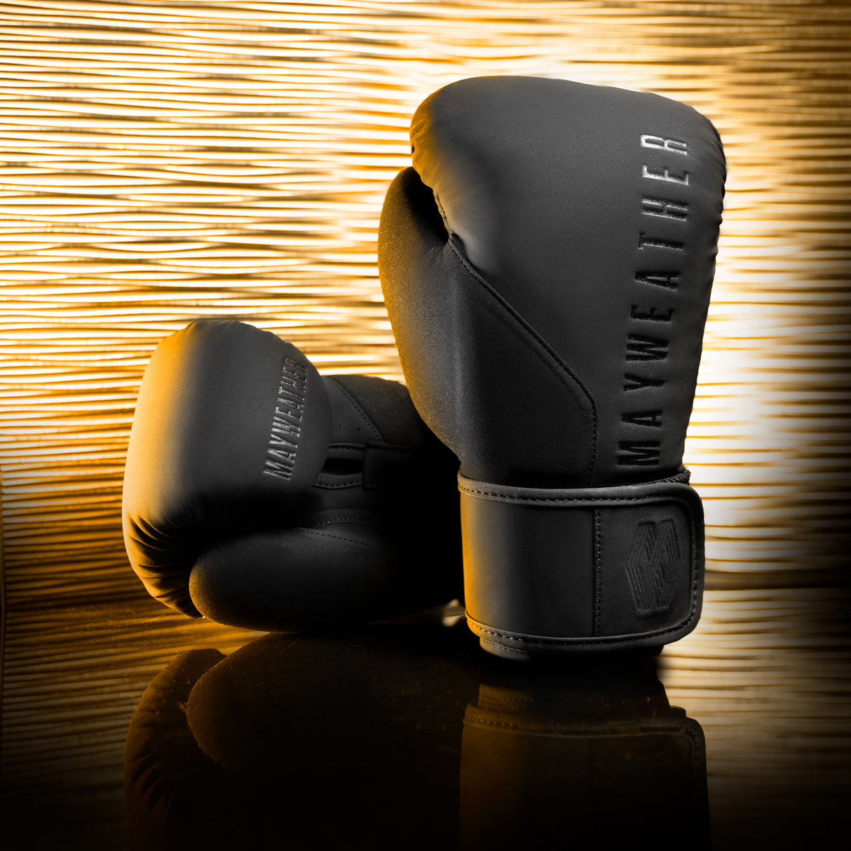 Hayabusa x Mayweather Bokshandschoenen Champ - Zwart/Zwart