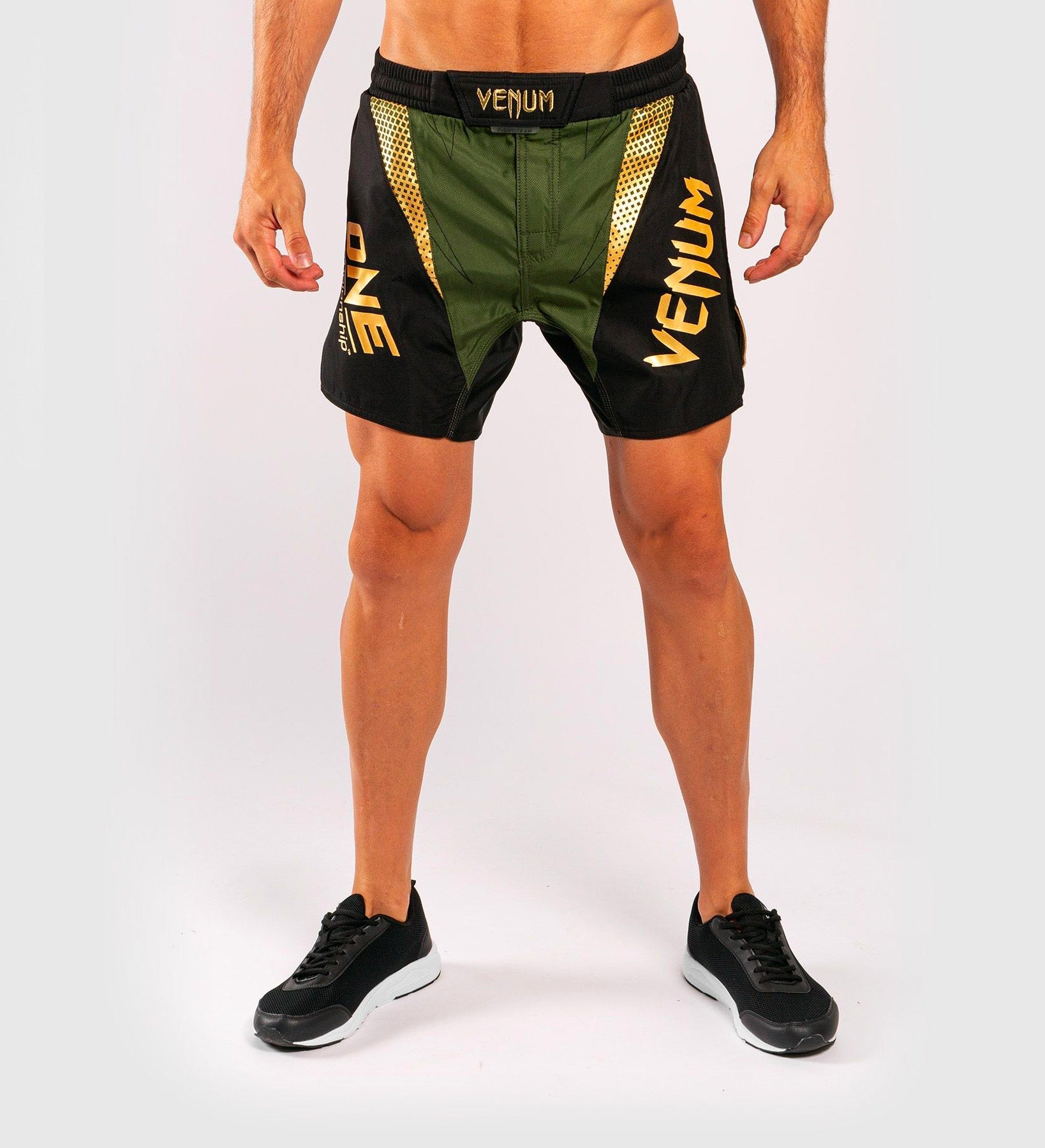 One FC Venum MMA Broekje - Groen/Goud/Zwart - Shorts