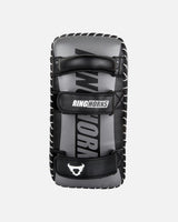 Ringhorns Charger by Venum Boks Pads - Zwart