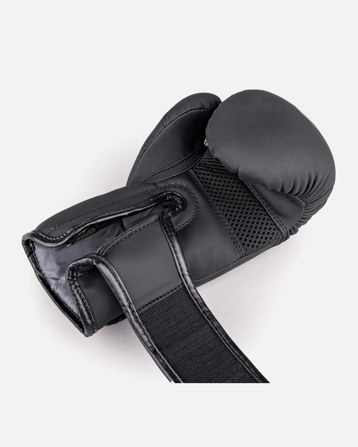 8 WEAPONS Bokshandschoenen Unlimited 2.0 - Zwart