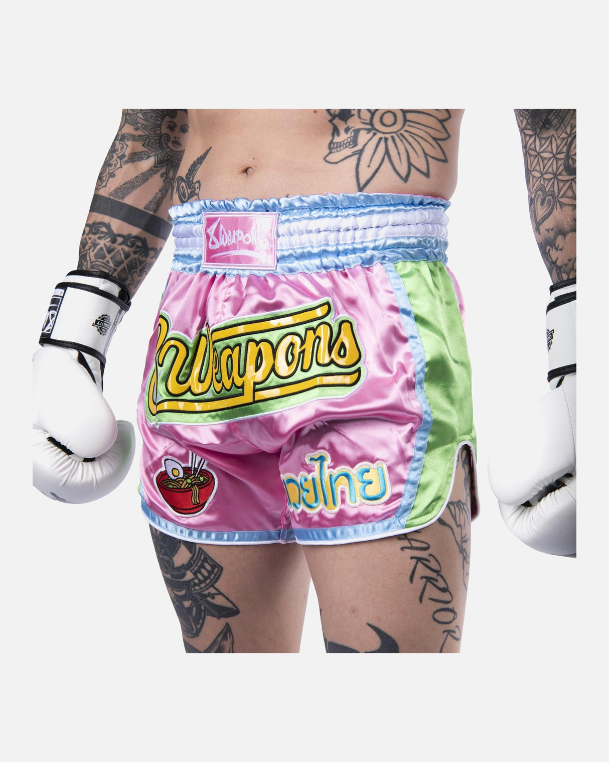 8 WEAPONS Muay Thai Shorts Yummy - Roze