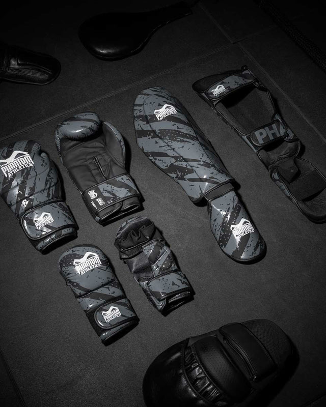 MMA rukavice Phantom Athletics Camo Tiger – Šedé