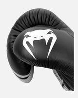 Venum Bokshandschoenen Shield Pro - Zwart/Wit