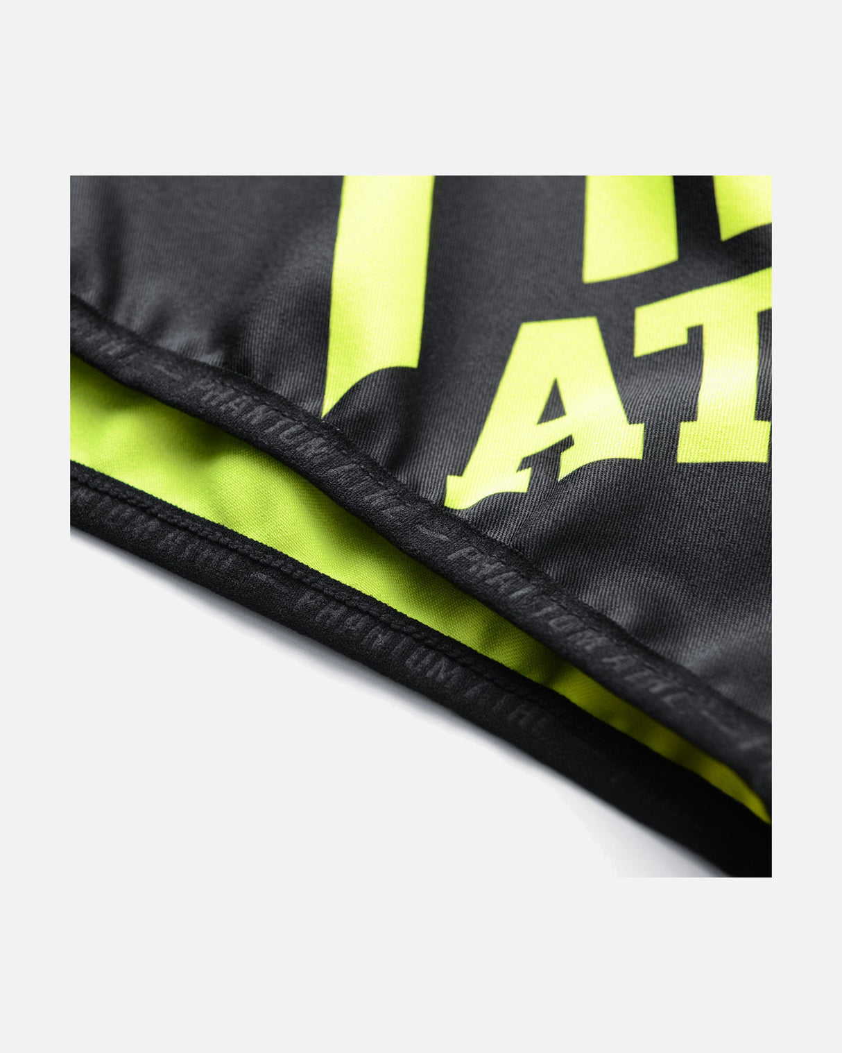 Pantaloncini Muay Thai Phantom Athletics Revolution – Nero/Neon