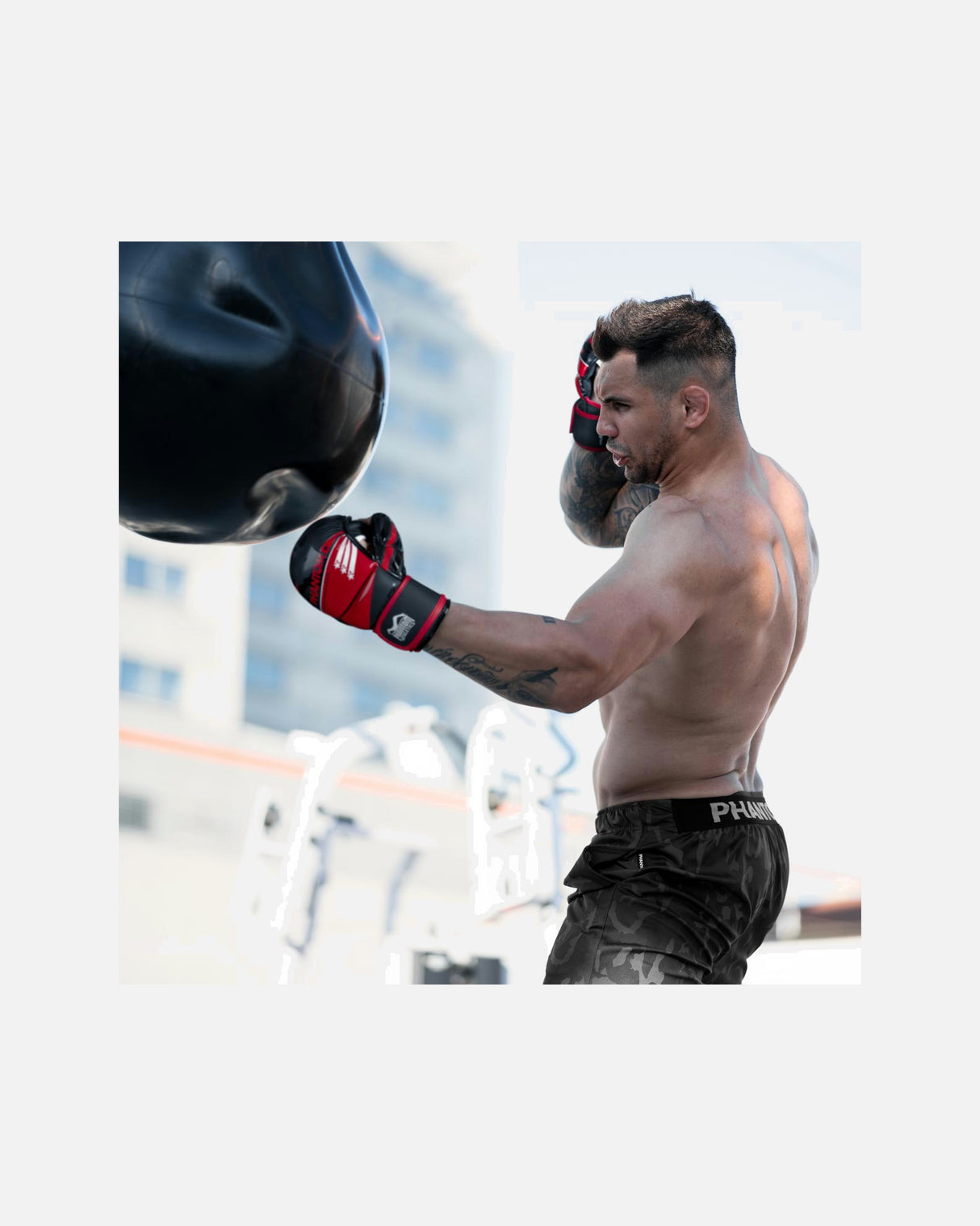 Phantom Athletics MMA Handschoenen Raider - Rood/Zwart Camo