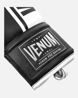 Venum Bokshandschoenen Shield Pro - Zwart/Wit