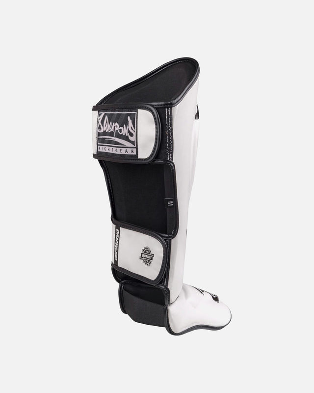 8 WEAPONS Skinnebensbeskyttere Unlimited 2.0 – Hvid/Sort