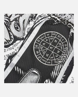 8 WEAPONS Muay Thai Shorts Carbon Sak Yant Tigers - Zwart