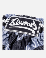 8 WEAPONS Muay Thai Shorts 8 Ways Yant - Zwart/Zilver