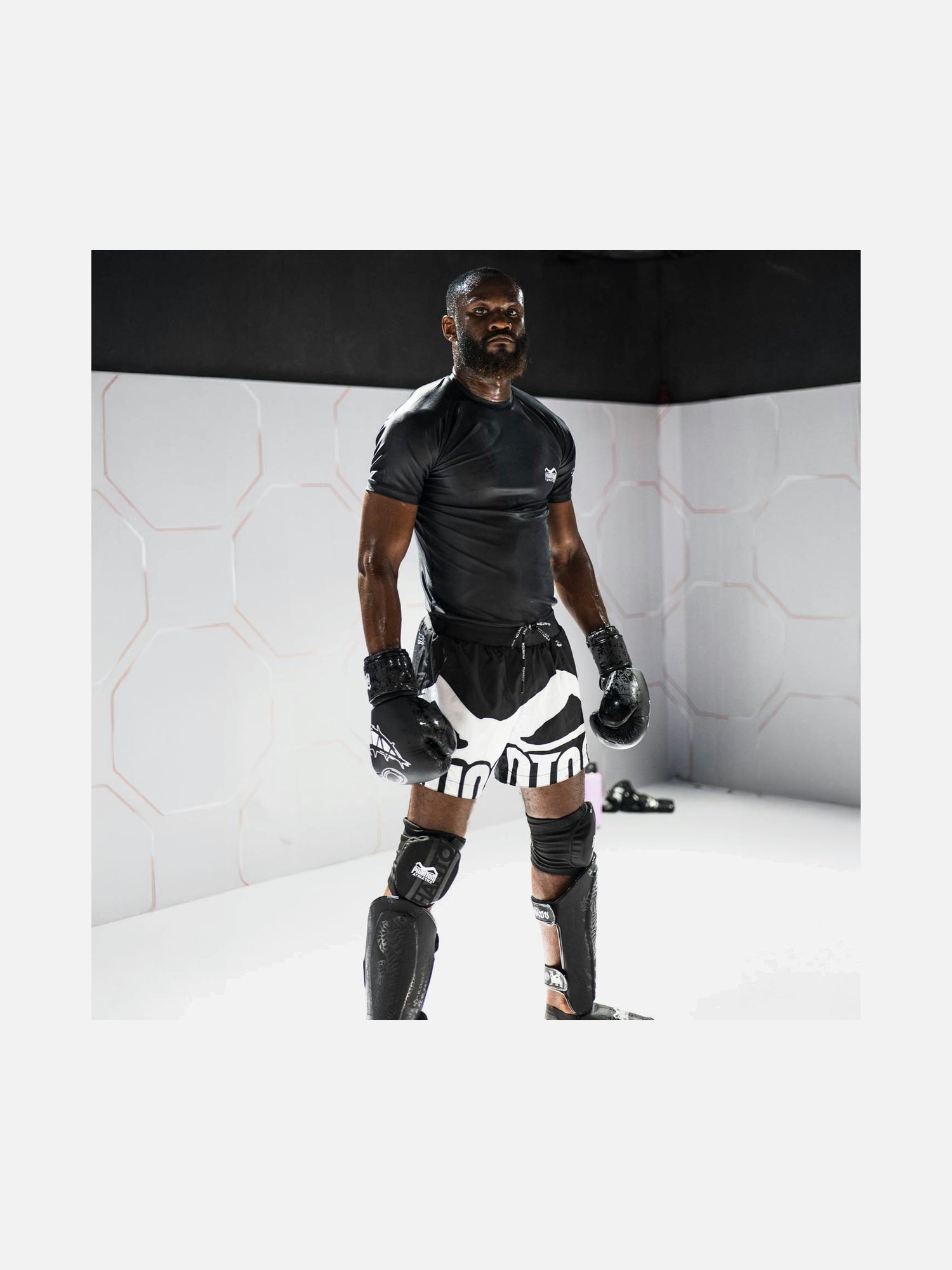 Boxerské rukavice Phantom Athletics Serious – Černé