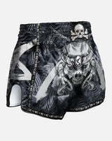 8 WEAPONS Muay Thai Shorts Bone Island - Zwart