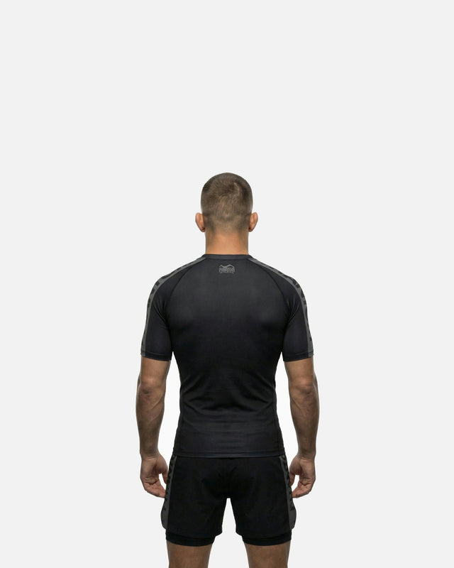 Rashguard Phantom Athletics EVO Apex Manga Corta – Negro/Gris