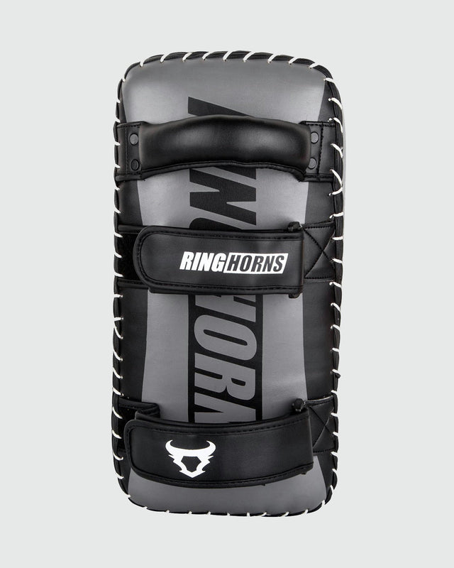 Ringhorns Charger by Venum Boks Pads - Zwart