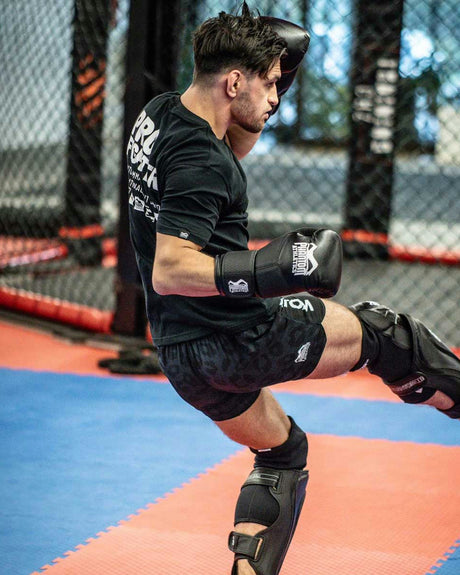 Phantom Athletics MMA Shorts Fusion - Panther Zwart