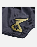 8 WEAPONS Muay Thai shorts Strike - Zwart/Goud