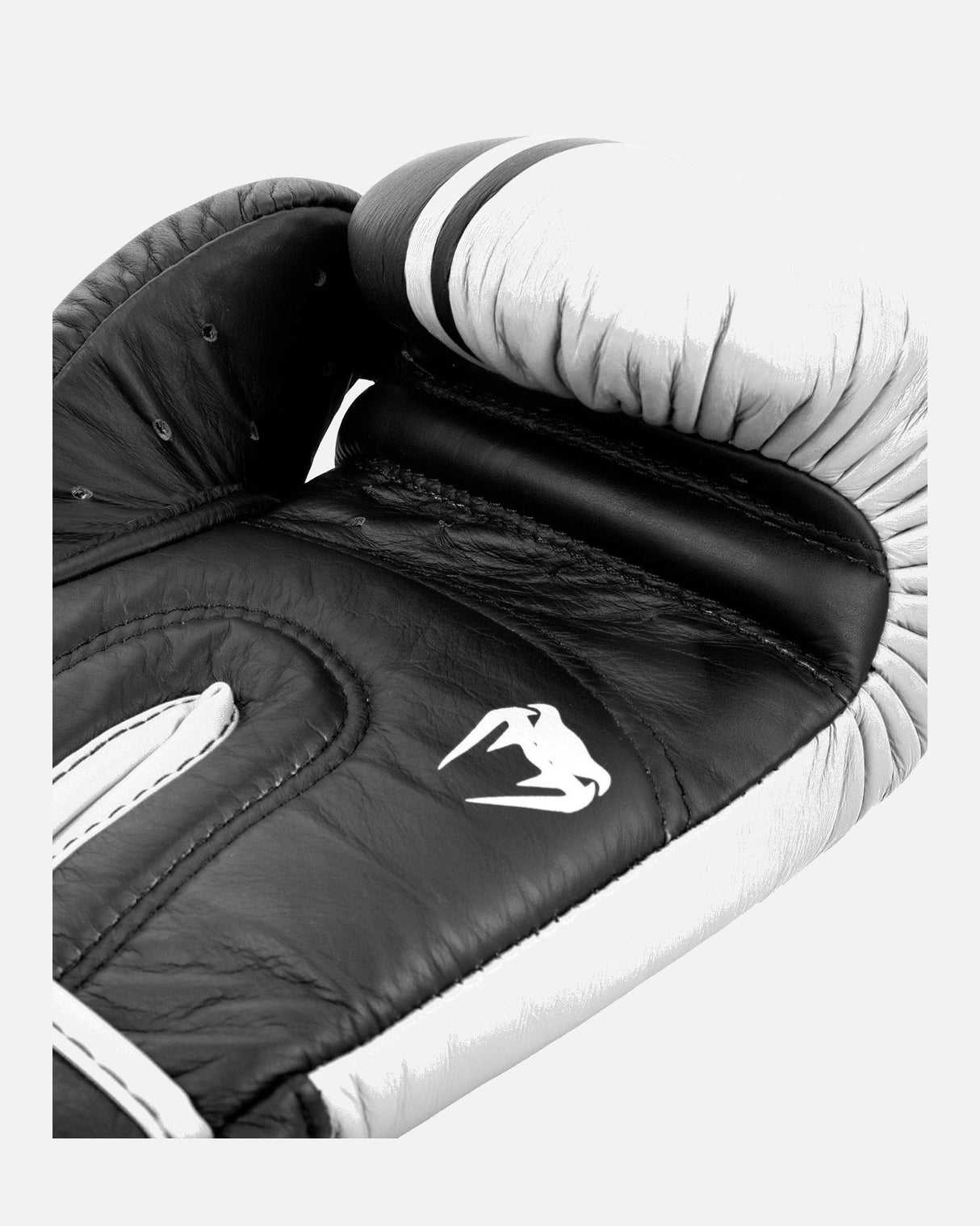 Venum Bokshandschoenen Shield Pro - Zwart/Wit
