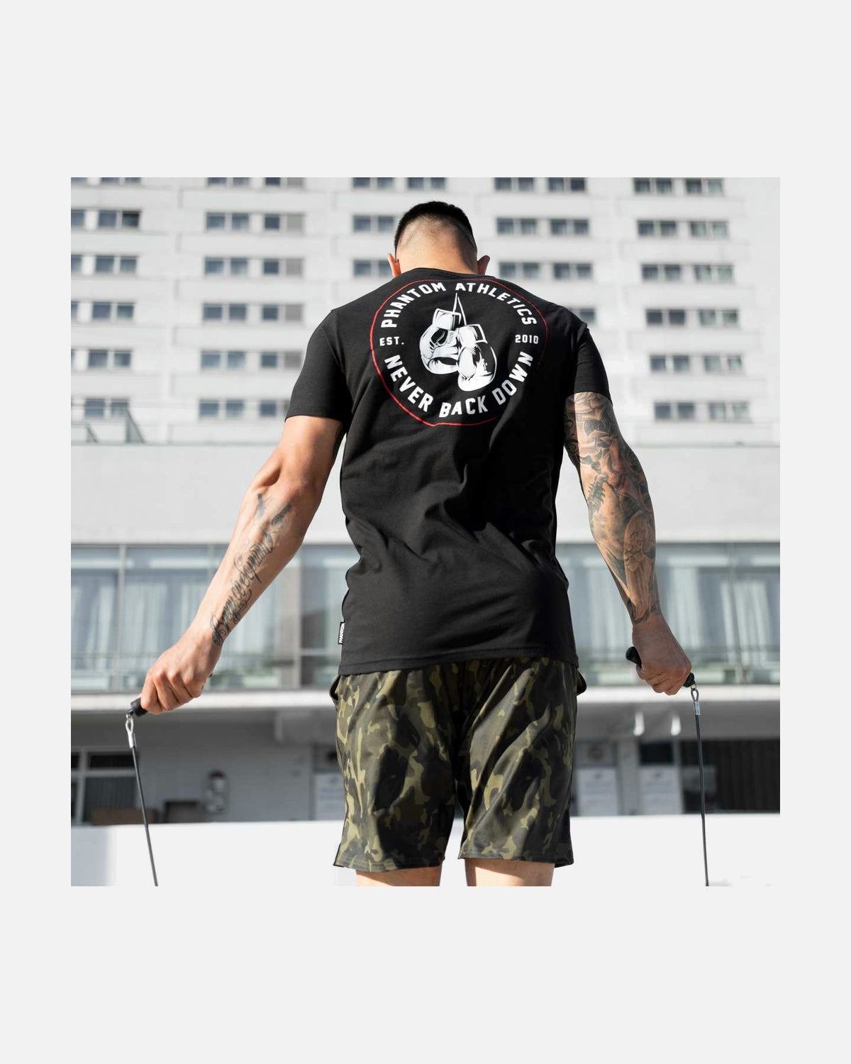 Phantom Athletics T-Shirt Never Back Down – Schwarz