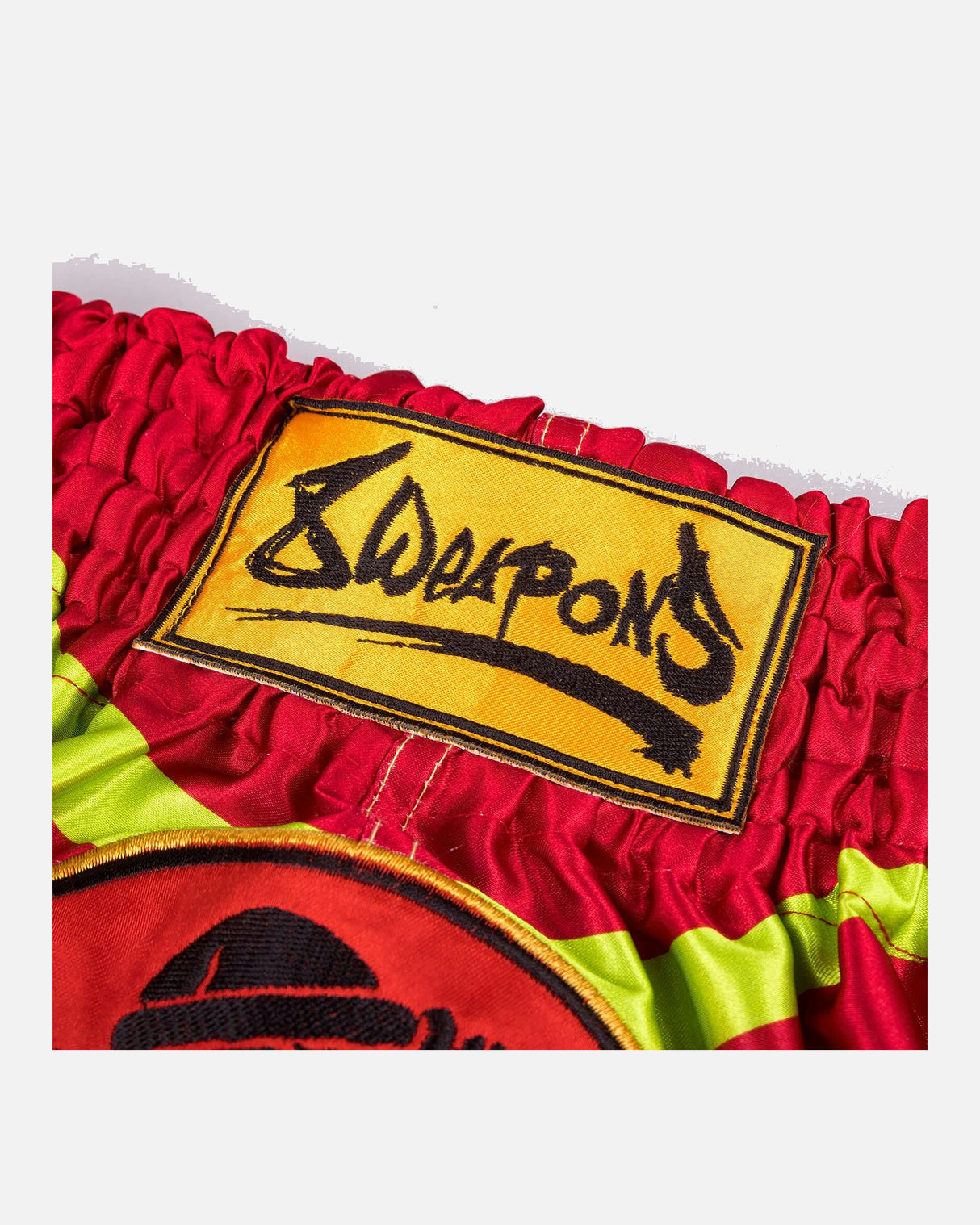 8 WEAPONS Muay Thai Shorts Jurassic - Neon Groen/Bloedrood